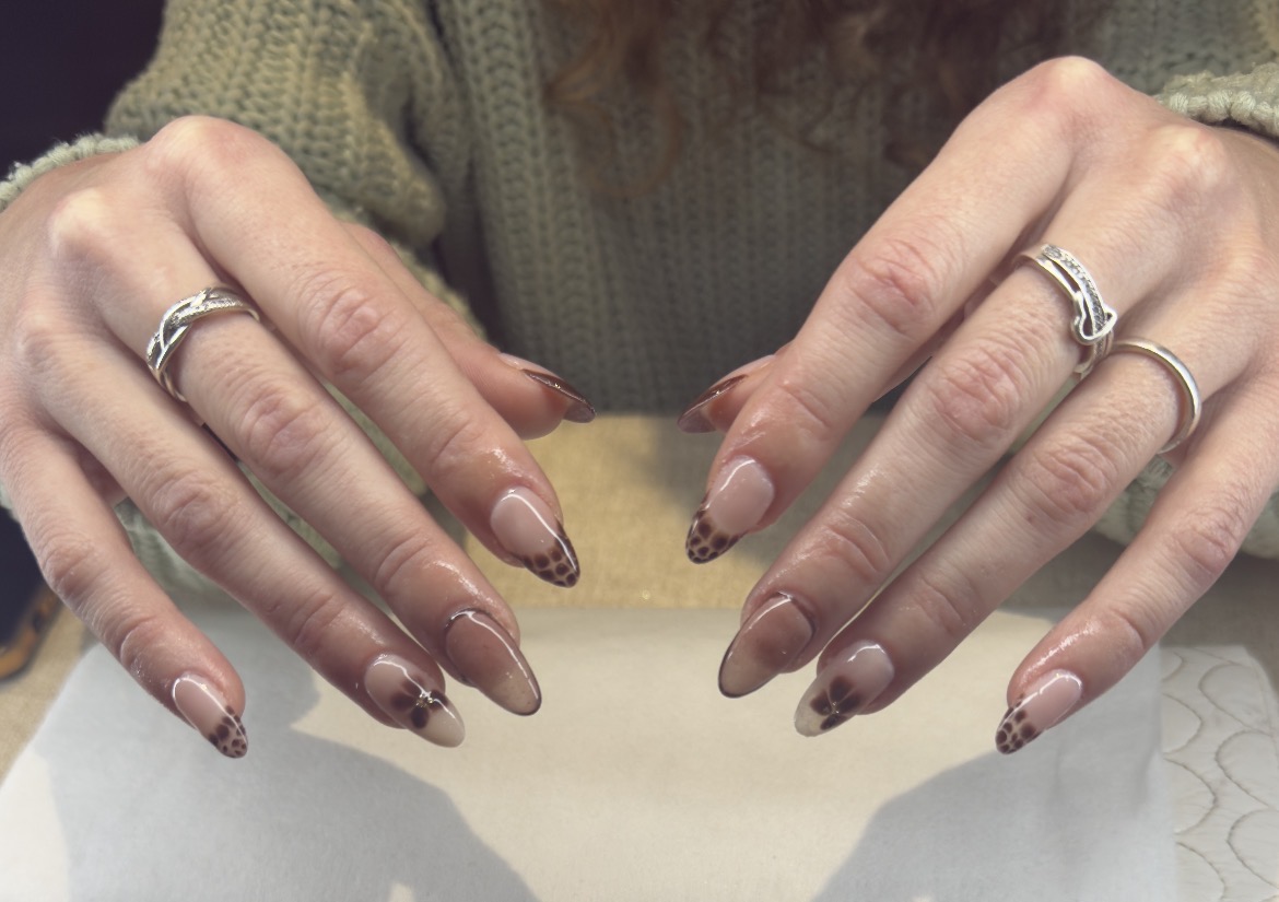 French nude with brown tips