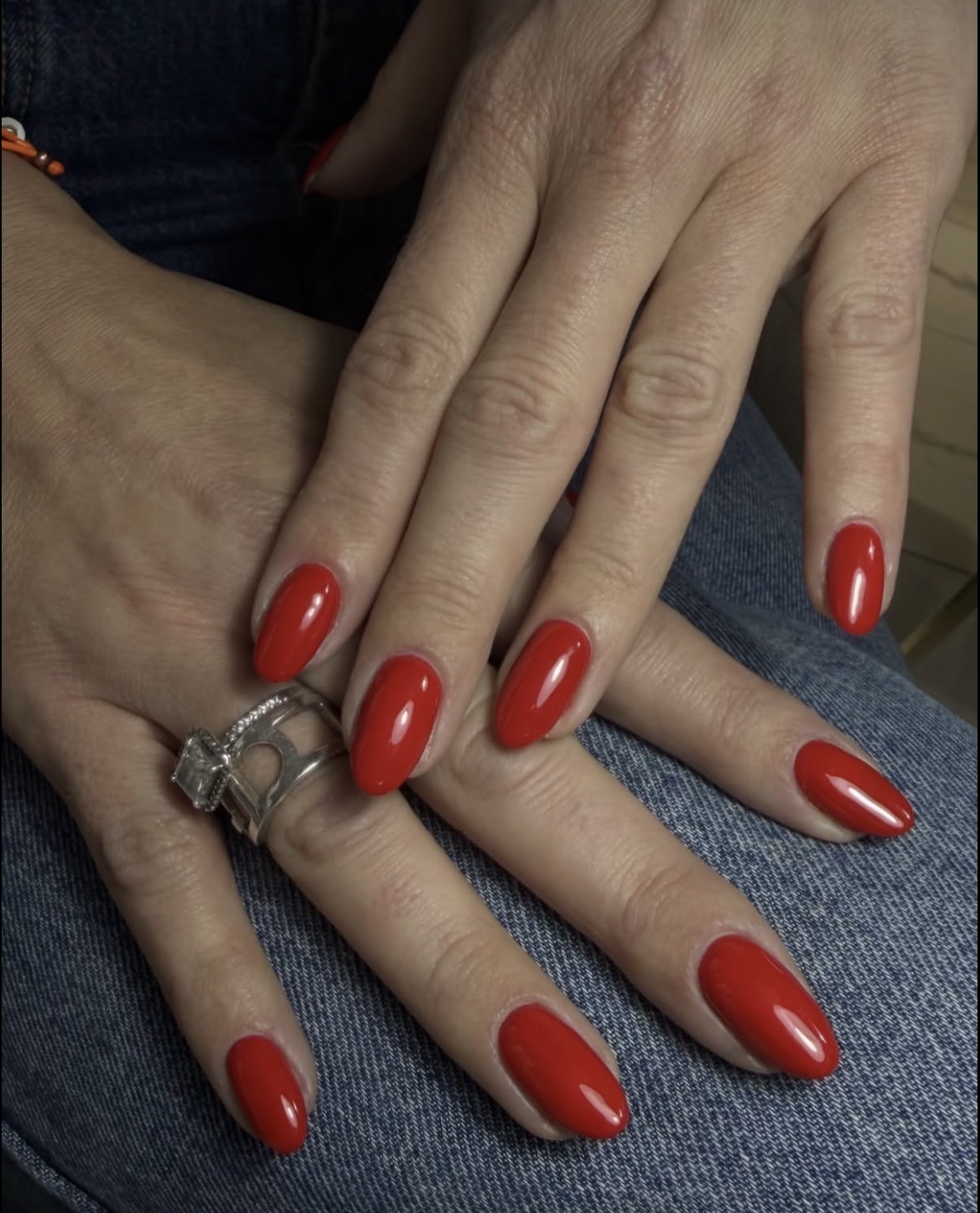 Red glossy gel