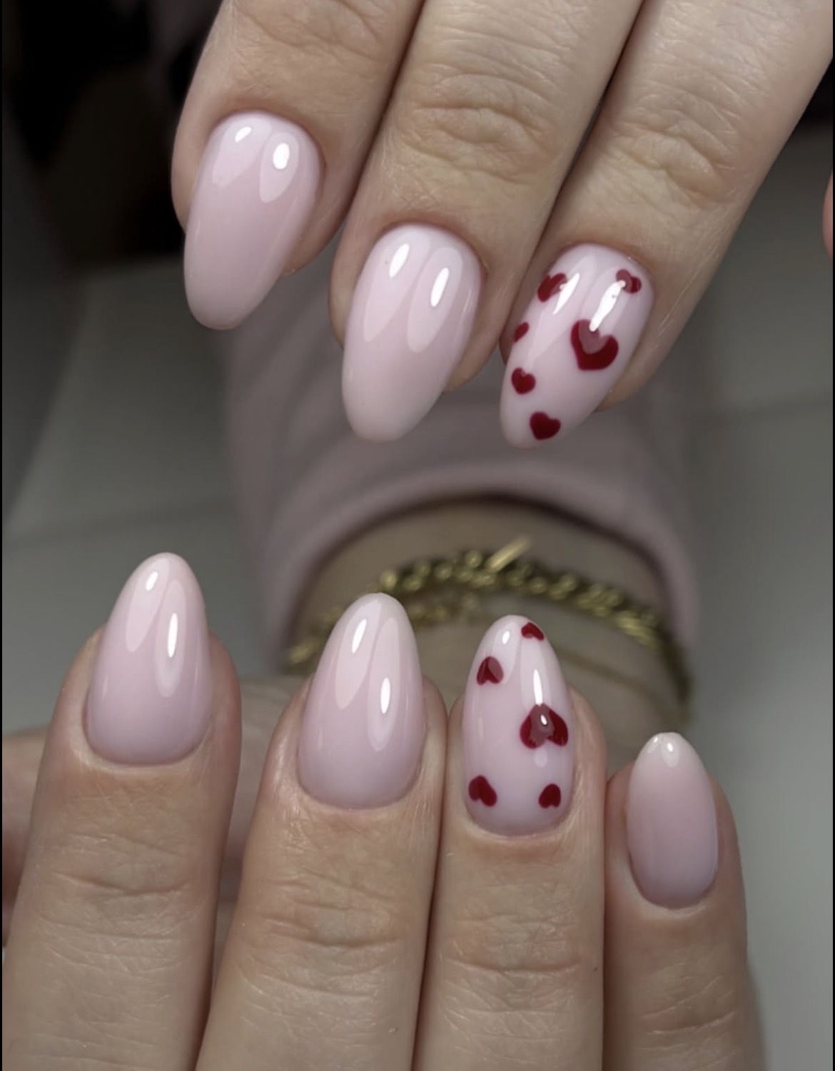 Nude pink hearts